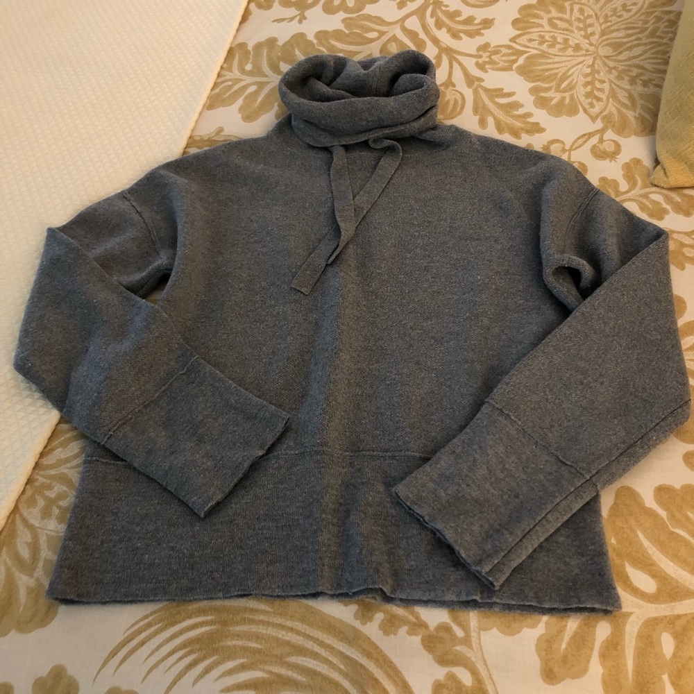 Universal Thread Turtleneck Sweater